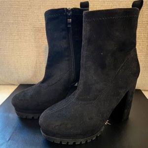 New TOP Moda Ankle Boots size 5.5 Black Suede